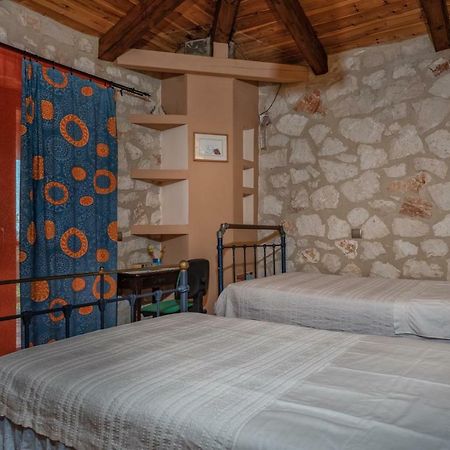 Orfeas Villa Méson Yerakaríon Exterior foto